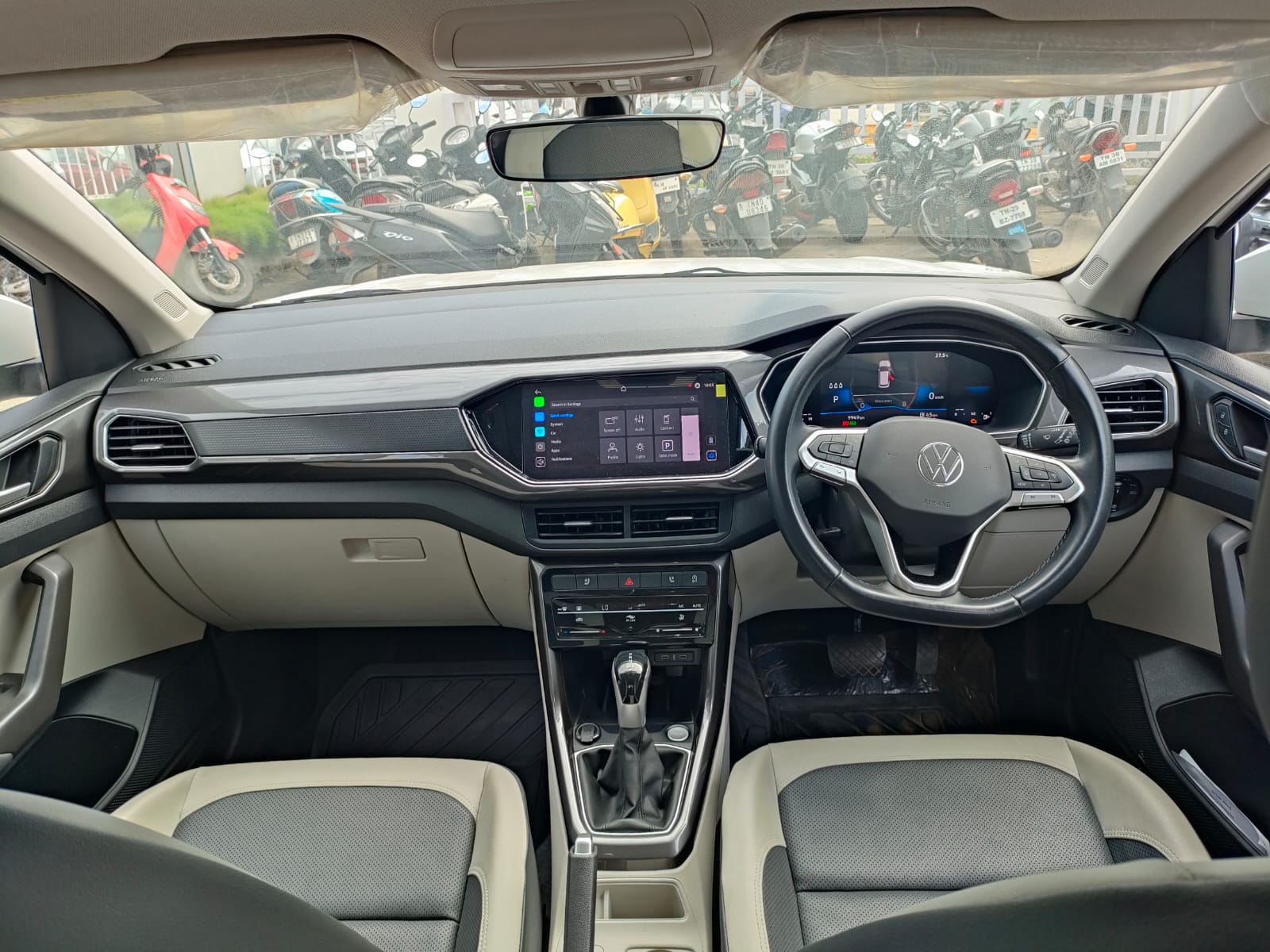Volkswagen Taigun Taigun 1.0l Tsi 85kw At Topline